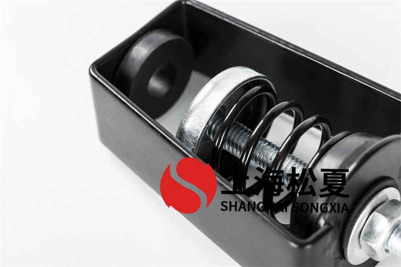 制冷機組可調阻尼<a href='http://www.hongjun368.cn' target='_blank'><u>減振器</u></a>隔音解決方法